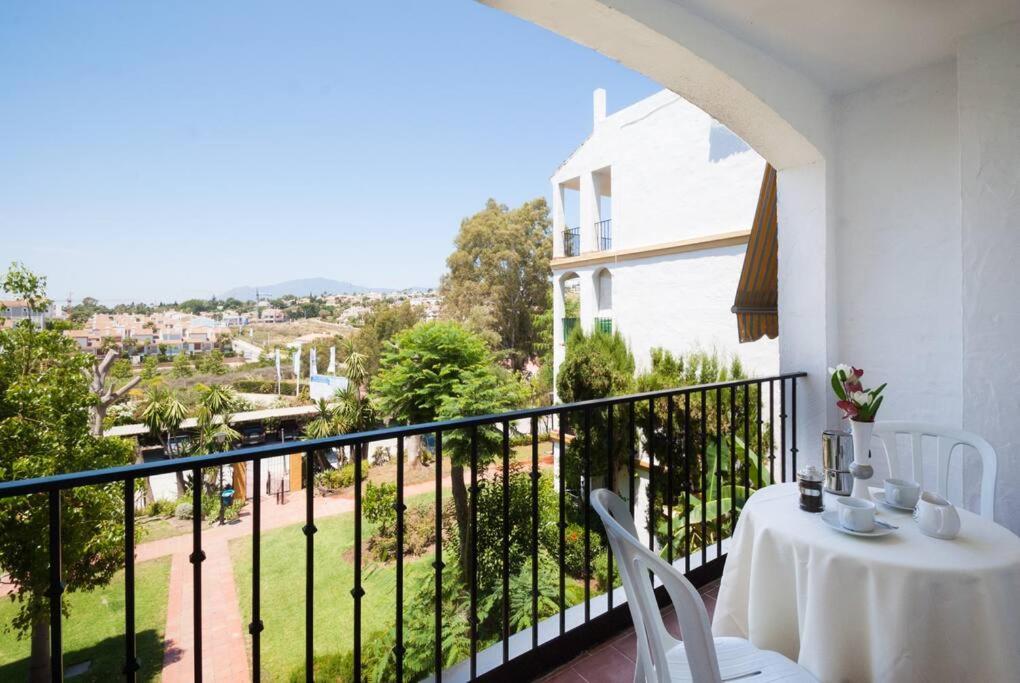 Appartement Con Piscina Cerca Del Golf En Atalaya - Atalaya Del Golf 31 Estepona