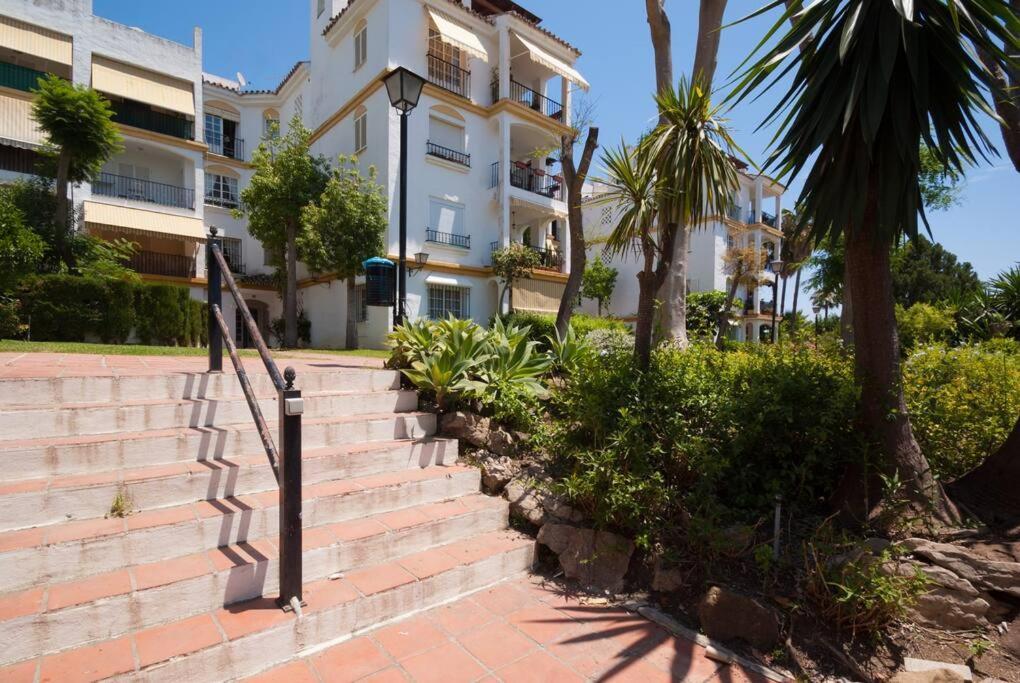 Appartement Con Piscina Cerca Del Golf En Atalaya - Atalaya Del Golf 31 Estepona